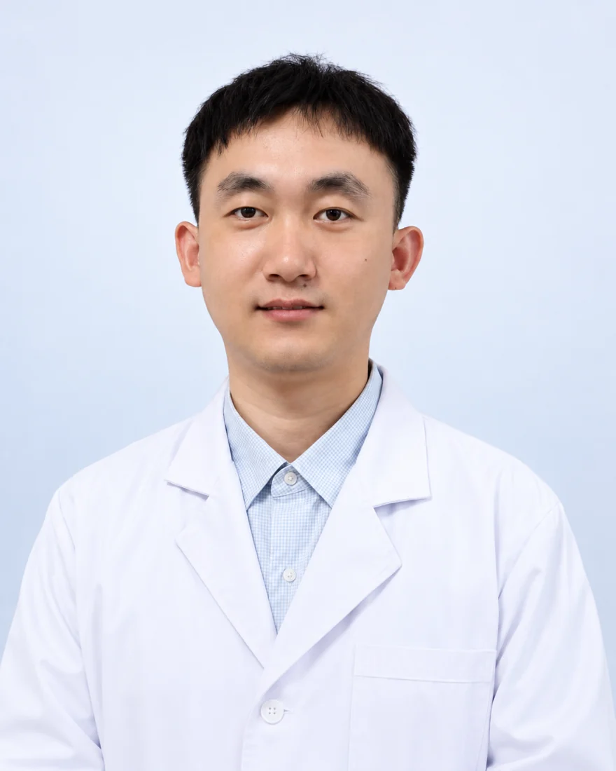 段泽宏阳医生形象照